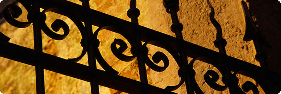 head sliding-gates